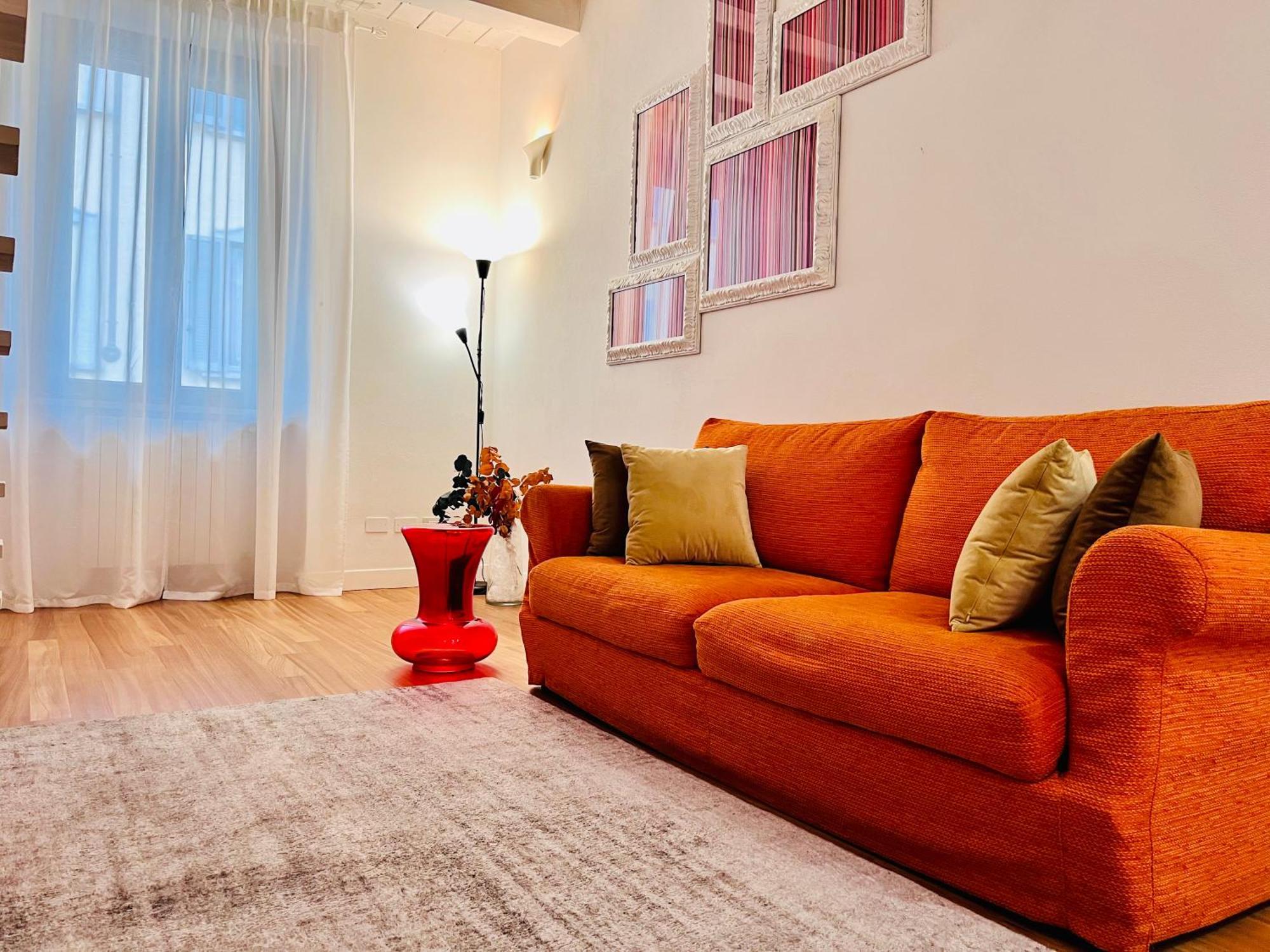 Riverside Loft Navigli - Spacious Two-Bedroom Apartment Milan Luaran gambar