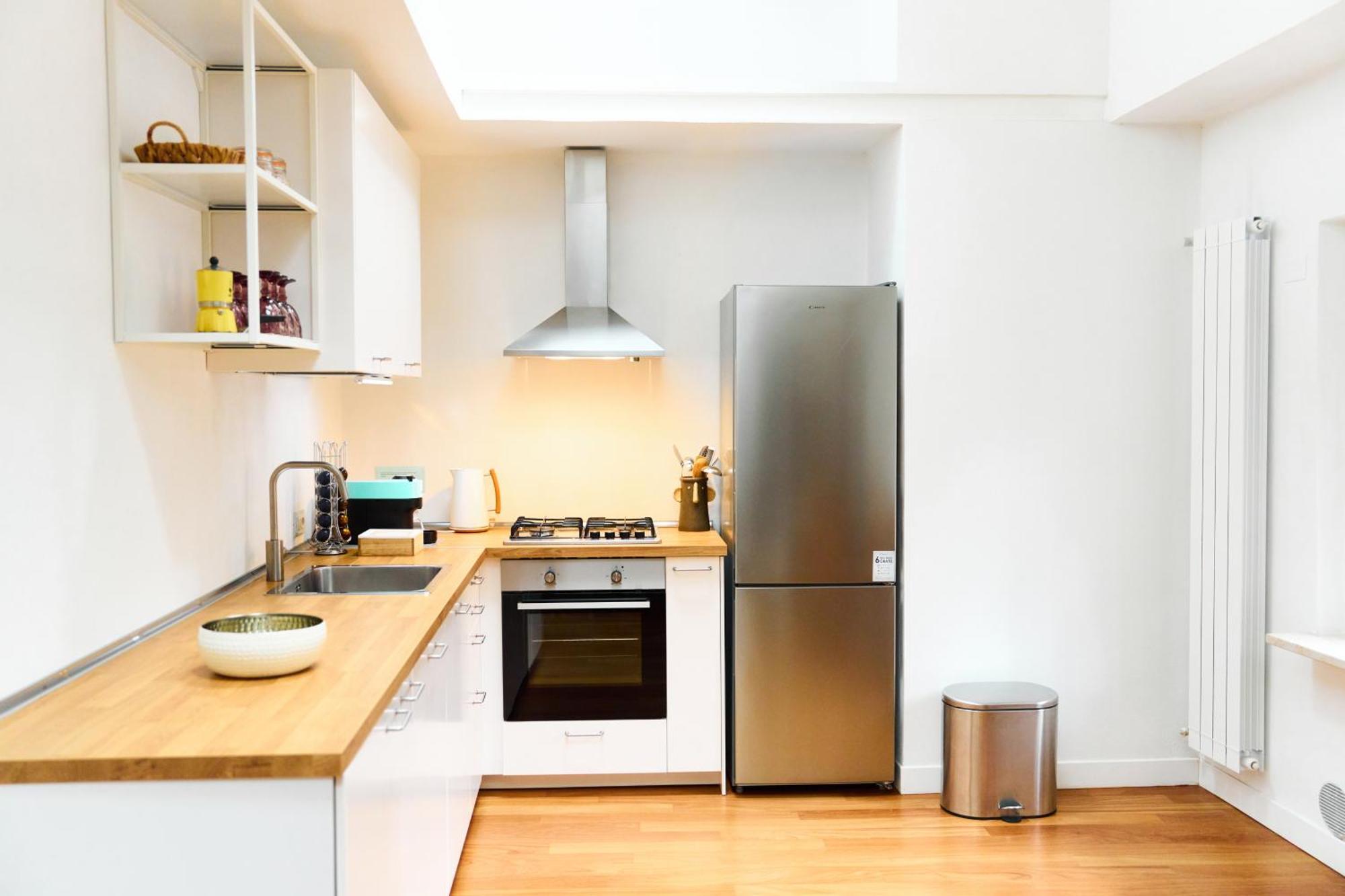 Riverside Loft Navigli - Spacious Two-Bedroom Apartment Milan Luaran gambar